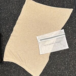 Cocoon by We Are Amma nursing cover